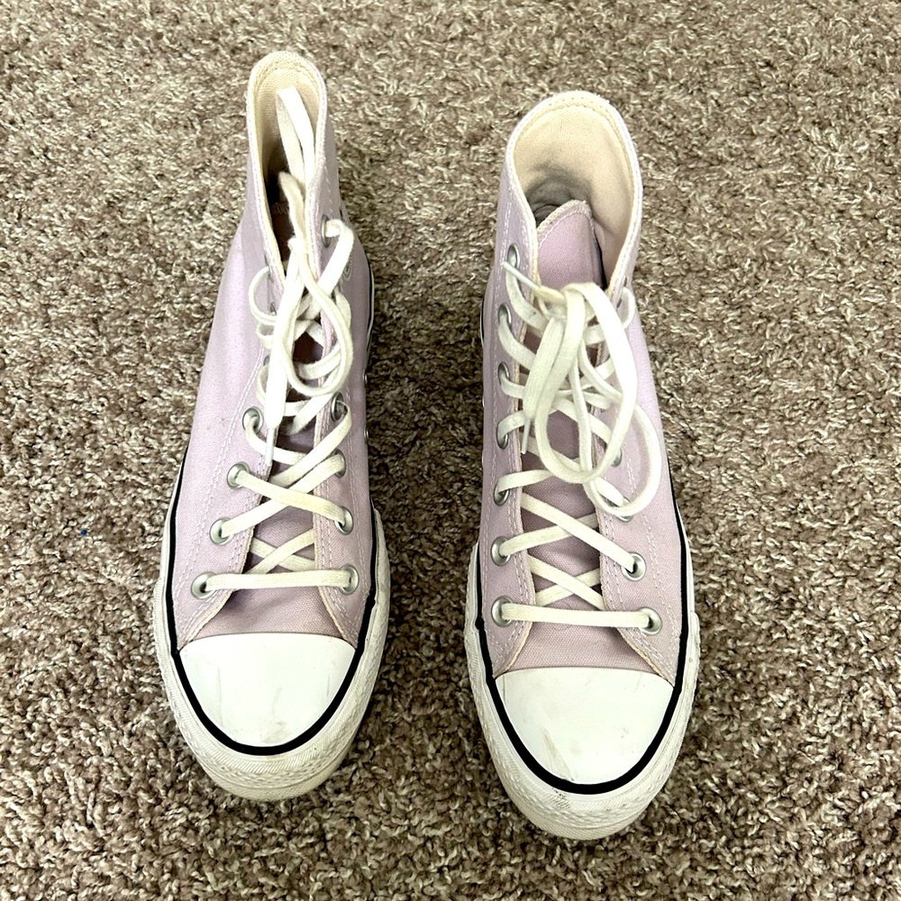 Lilac Converse